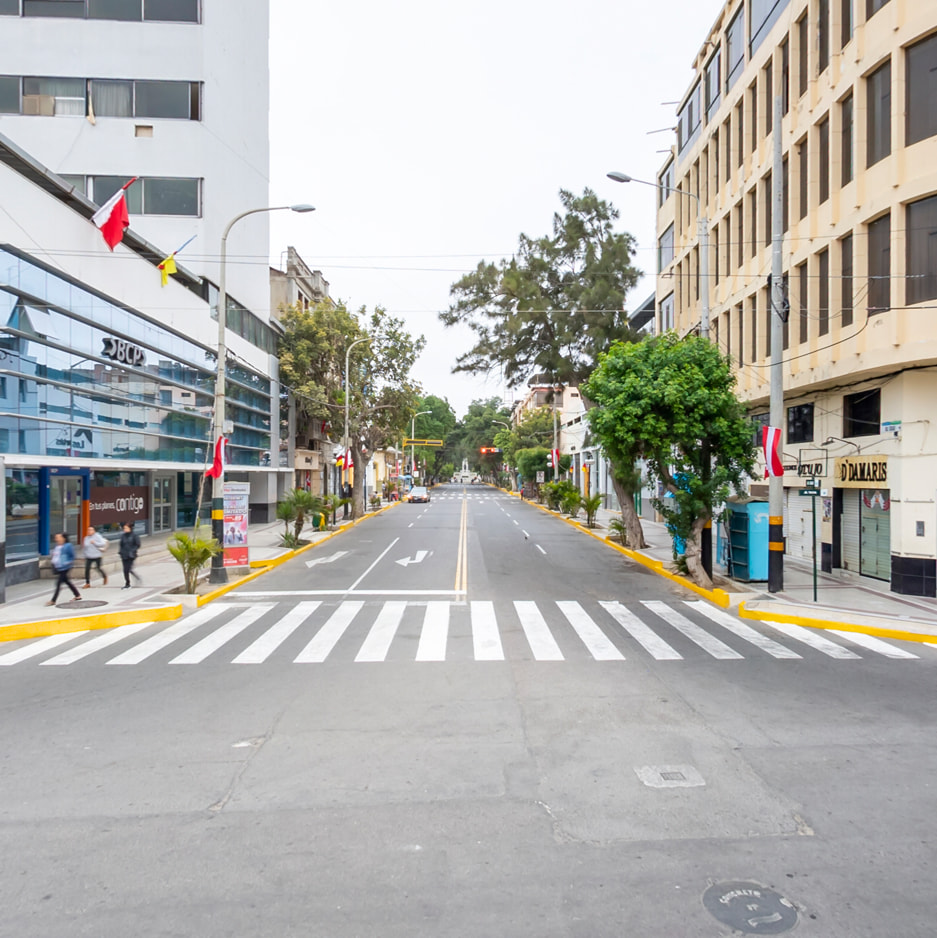 Av. Grau y Catedral de Piura